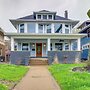 Walkable Apt: 4 Mi to Downtown Toledo!