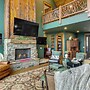 1 Mi to Panthertown Valley: Mountain Lodge w/ Deck