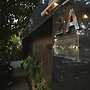 Rockville House MG Serai Boutique Hotel