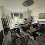 6 Guests - 3 Bedrooms - Sea View - Pet Friendly
