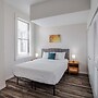 CozySuites - Sky Central