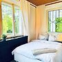 Cozy Garden Villa near Danube For 16P