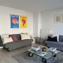 Huswell - Beachfront Apartment With Bike Storage