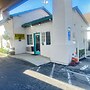 ROYAL INN