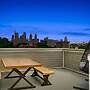 Luxury Roofdeck Retreat 4-bdrm Near Penn Chop
