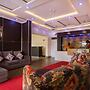 The Junction Hotel & Suites