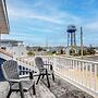 8 Mi Barnegat Lighthouse: Apt w/ Balcony!