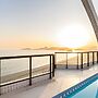 Flat beira-mar com piscina na cobertura