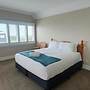 3min to beach 4 bedroom villa