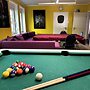 Large Accommodation for up to 18 People Near Halle & Leipzig With Pool