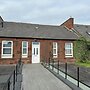 Central 3-bed Seaside Apartment - Sleeps 5