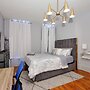 Spacious Upper East Side Studio