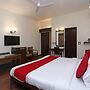 Hamilton Hotel