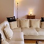 Stylish Happiness Home in Surrey