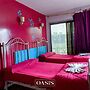 OASIS Hotel Downtown