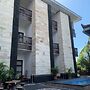 Capital O 94586 New Asta Graha Homestay