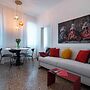 Venetian Alcove