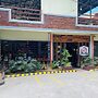 Mom Shie'S Apartelle