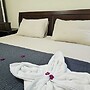 Mangotree Apartel & Resor