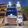 Fabhotel Grand Bala