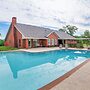 Tranquil Family Retreat: 4 Mi to Dtwn Winnsboro!