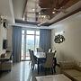 Luxury Serviced Apartment Near Medanta Medicity