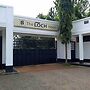 The LOCH Hotel Bondo