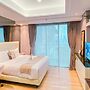 Spacious Studio Apartment at Capitol Suites
