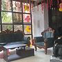 Hotel Bless Inn