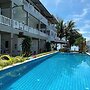 Tharadol Beach Resort