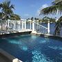 Villa w/ Pool & Dock in Marathon