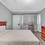 Cozy Room With Private Bath in Brownstown