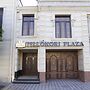 Tillokori Plaza
