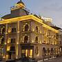 Revanta Suites