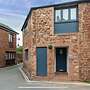 Seaside Cottage Escape in Paignton - Sleeps 4