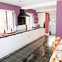 Hassocks Hideaway With Parking Garden