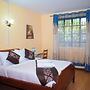 Leafy Park Villa