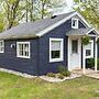 Walk to Beach & Dtwn: Frankfort Cottage w/ BBQ