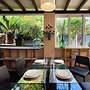2BR Oasis South Riviera Stay MK