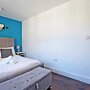 Imperial Middlesex Street Apartments