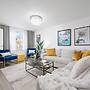 Stylish House in Perth-hot Tub-garden-sleeps 6