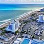 Sophisticated 2BR1BA Short Walk to Beach