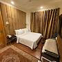 Shelton Hotel Kumrat