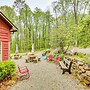 10 Mi to Mtn Resort: Normalville Cabin w/ Balcony!