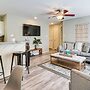 Walk to Ocean: Condo w/ Balcony in Myrtle Beach!