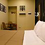 Blackwoody Contemporary Rooms - Toledo