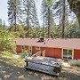 Hike, Boat & More: Cabin w/ Hot Tub in Ahwahnee!