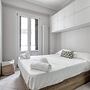 JOIVY Modern City Centre Flat