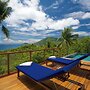 Overthemoon Luxury Pool Villas