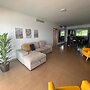 Apartment in the Causeway Amador